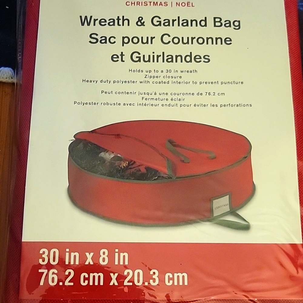 Wreath and garland bag